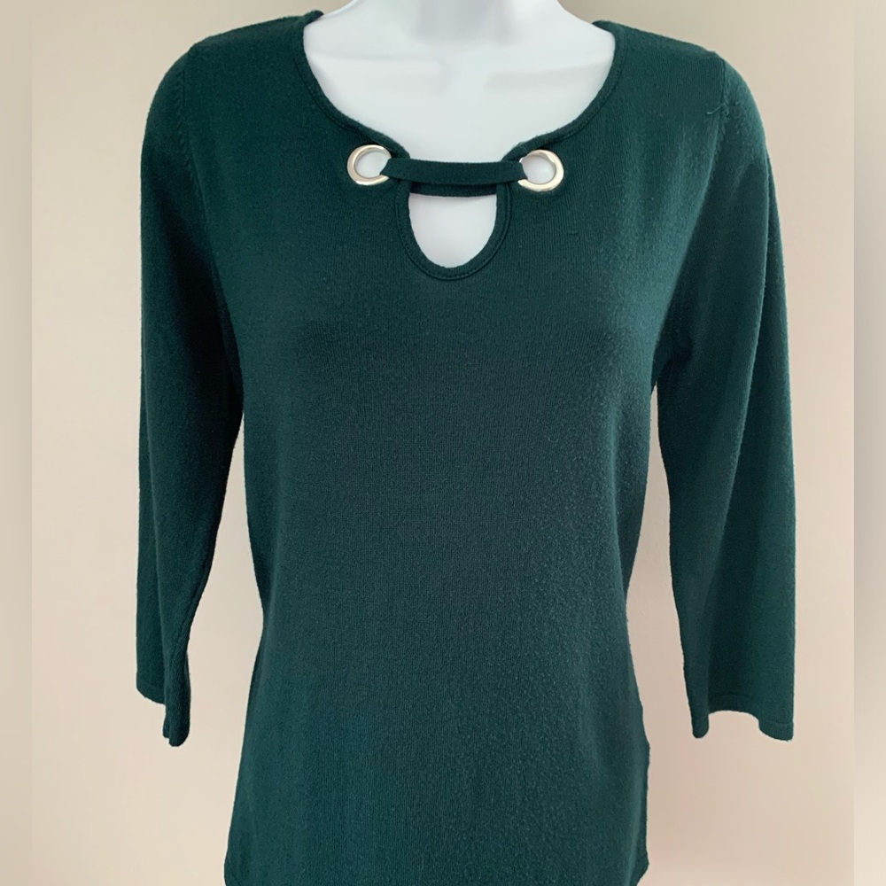 Tribekka 44 Grommet Sweater